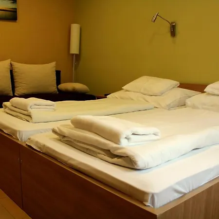 فندق بي أف Balatonföldvár